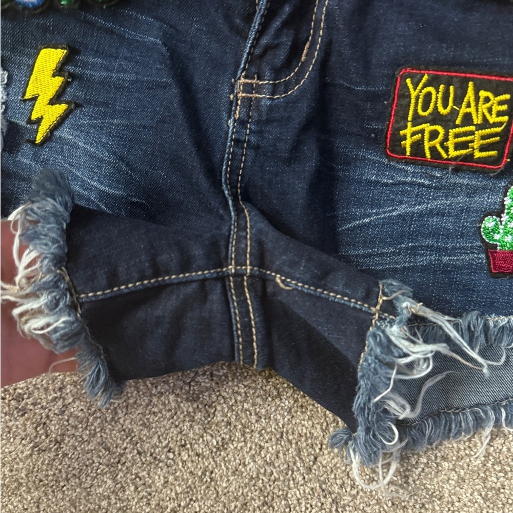 VINTAGE HOT KISS Shorts Mini Low Rise Jeans Shorties Women’s Cici Patches Sz 9 - Picture 7 of 7